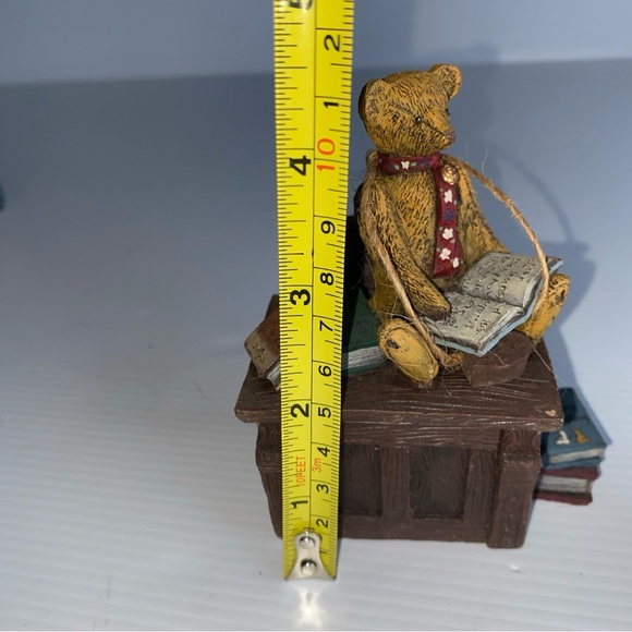 Sarah's Attic Michaud
Collection Teddy Bear Figurine
The Librarian Limited Ed - Picture 11 of 11